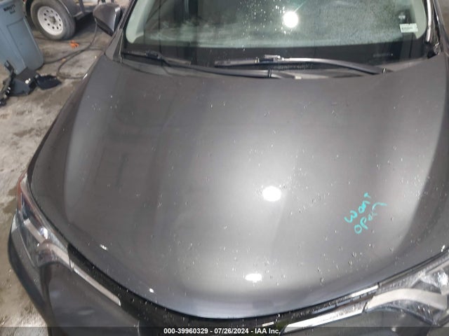Toyota Rav4 Xle 2018 2T3WFREV9JW507977 Image 10