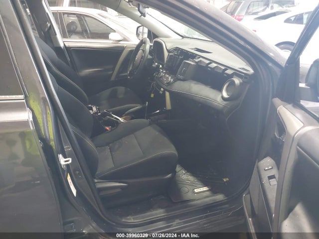 Toyota Rav4 Xle 2018 2T3WFREV9JW507977 Image 5