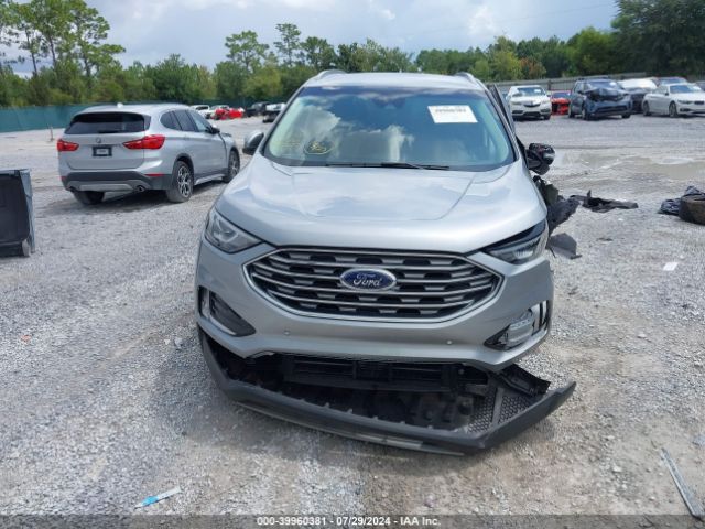 2FMPK3K90LBA15697 Ford Edge Titanium