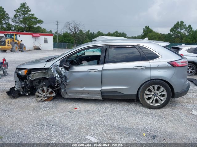 2FMPK3K90LBA15697 Ford Edge Titanium