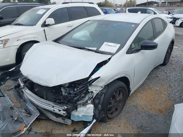 Toyota Prius Le 2023 JTDACAAU5P3002449 Image 2