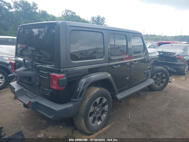 1C4HJXEG1JW132519 Jeep Wrangler Unlimited Sahara 4x4