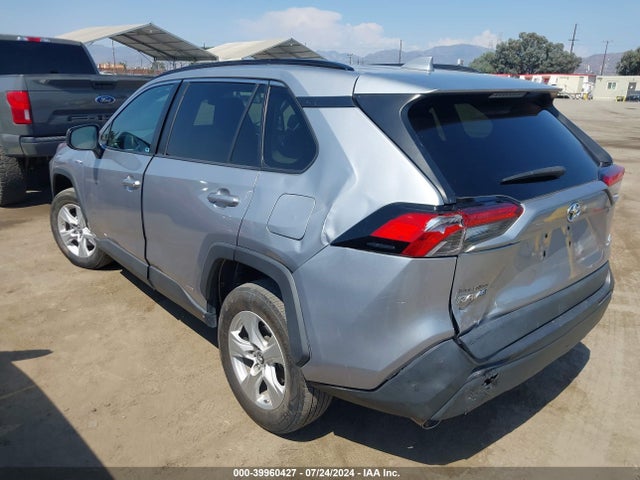 Toyota RAV4 LE 2021 4T3L6RFV1MU007527 Image 3