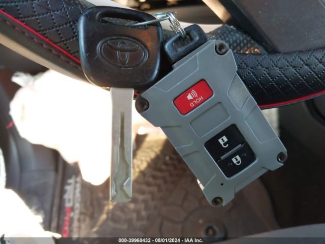 5TFAZ5CN2HX043224 Toyota Tacoma Trd Off Road