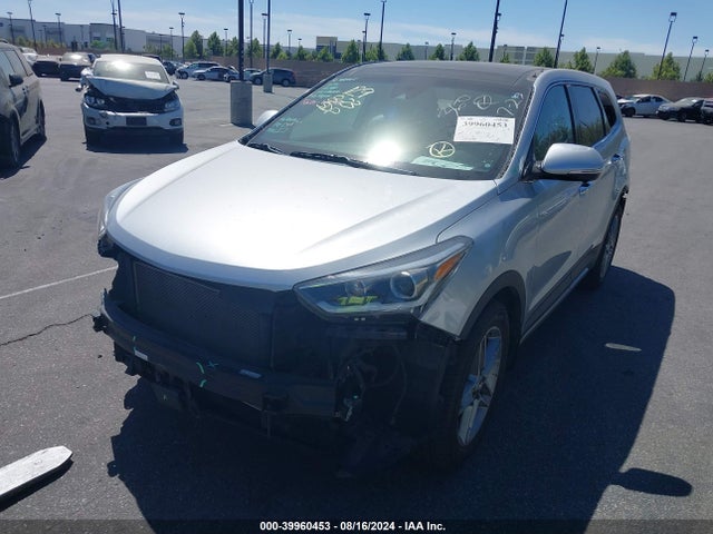 Hyundai Santa Fe Limited Ultimate 2017 KM8SR4HF9HU241280 Image 2