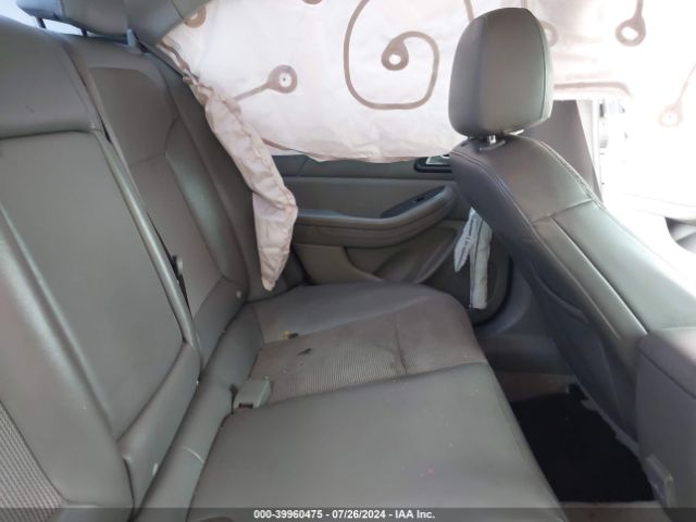 1G11D5SL6FF325957 Chevrolet MALIBU 2LT