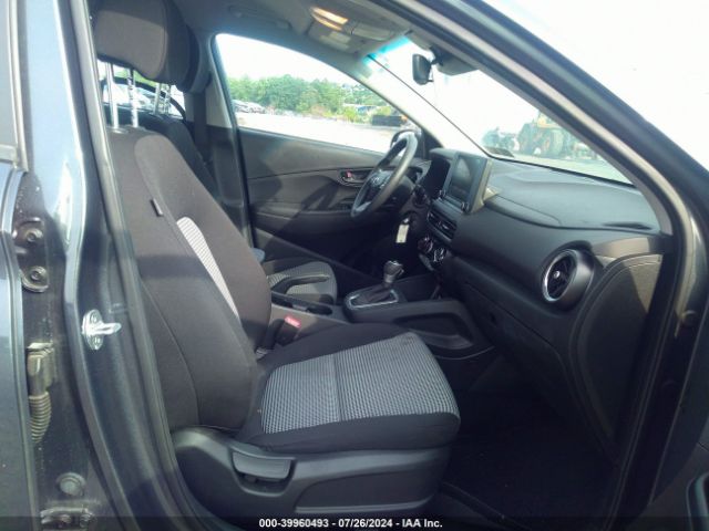 KM8K2CAB1NU804193 Hyundai Kona Se
