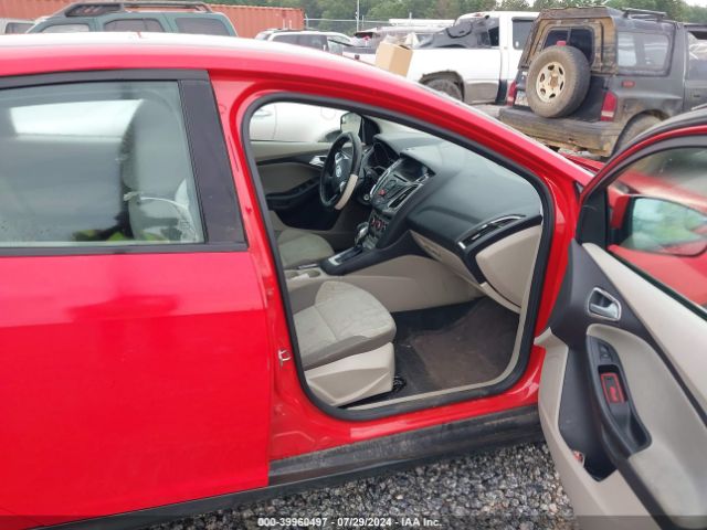 1FADP3K24EL230844 Ford FOCUS SE