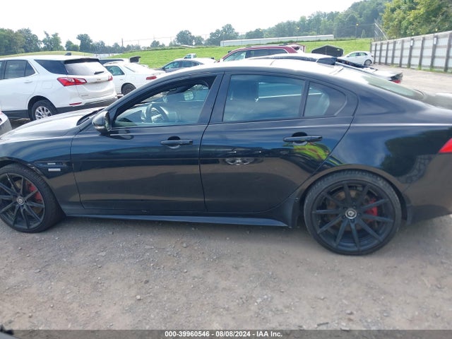 SAJAL4BV8HA963876 Jaguar Xe 35t R-sport
