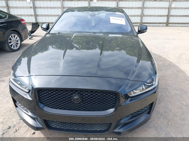 2017 JAGUAR XE SAJAL4BV8HA963876 Photo 5
