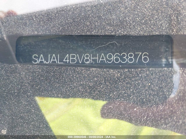 2017 JAGUAR XE SAJAL4BV8HA963876 Photo 8