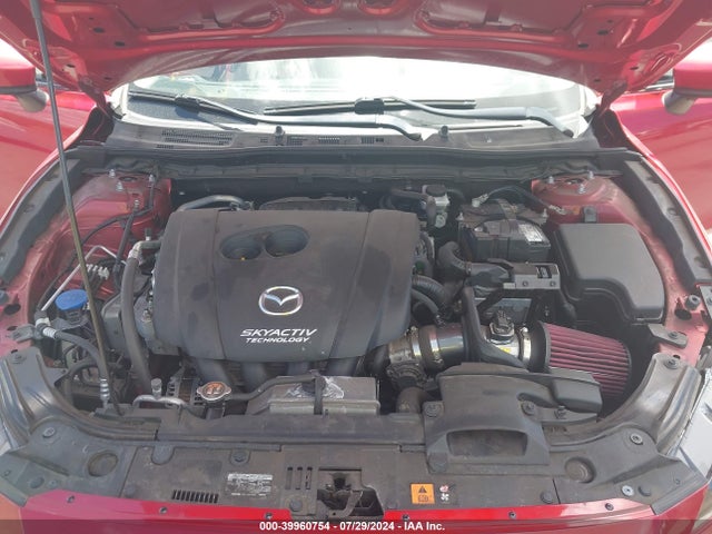 3MZBN1L35JM189083 Mazda Mazda3 Touring