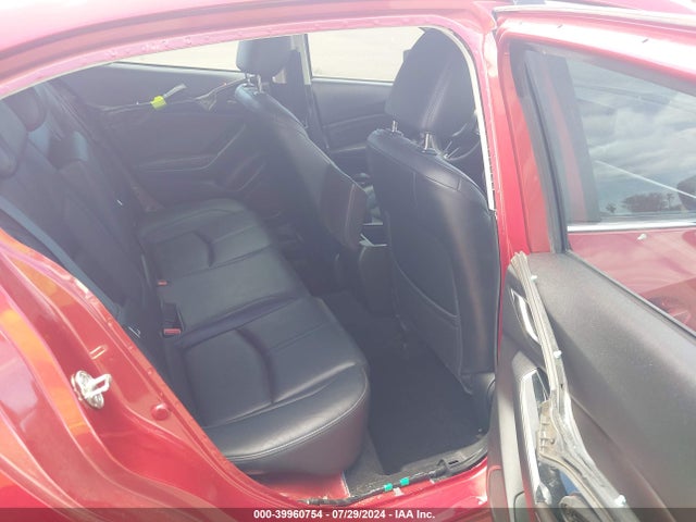 3MZBN1L35JM189083 Mazda Mazda3 Touring