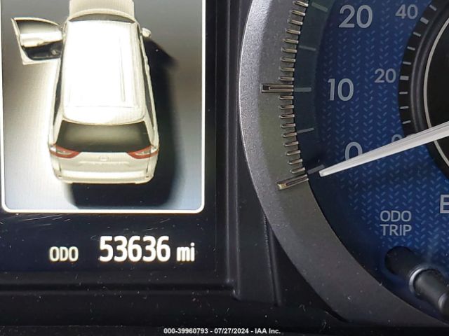 5TDYK3DC6FS675344 Toyota Sienna Xle Premium 8 Passenger