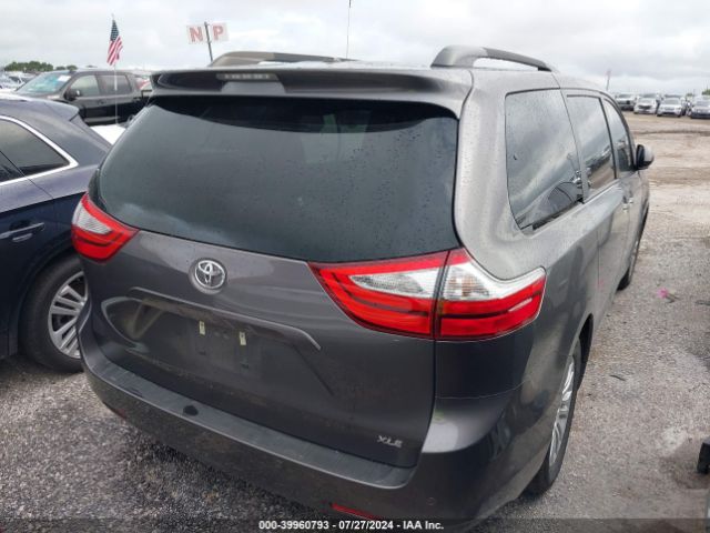 5TDYK3DC6FS675344 Toyota Sienna Xle Premium 8 Passenger