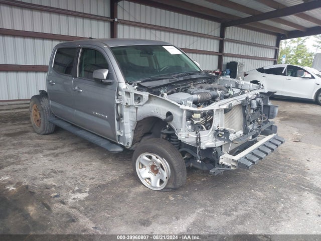 Toyota Tacoma Sr5 V6 2018 5TFAZ5CN2JX068808 zdjęcie główne