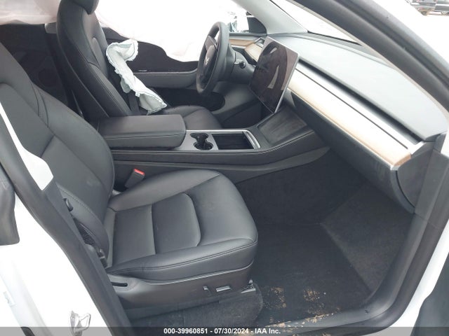 2022 TESLA MODEL Y 7SAYGDEE7NF567781 Photo 4