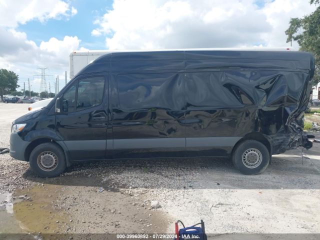 WD4PF1CD2KP111814 Mercedes-Benz Sprinter 2500 High Roof V6