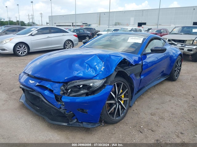 SCFSMGAW3KGN00559 Aston Martin Vantage