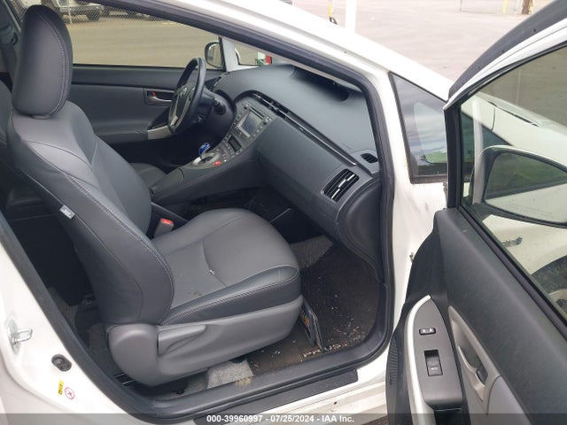 Toyota Prius Five/four/three/two 2014 JTDKN3DUXE0362918 Image 5
