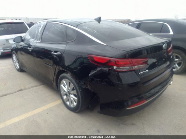 5XXGT4L32JG245188 KIA Optima S