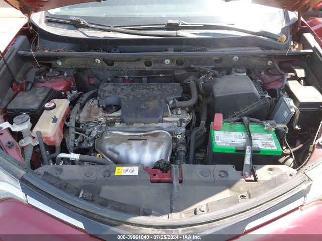 Toyota Rav4 Xle 2018 JTMWFREV7JD110703 Image 10