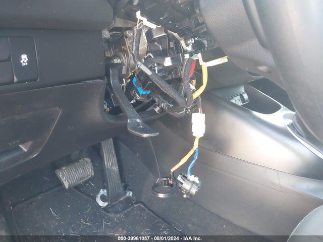KIA SOUL + 2019 KNDJP3A55K7631204 Image 19