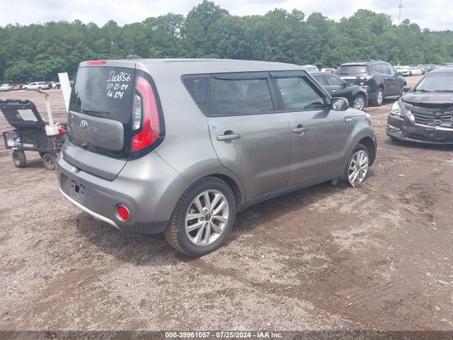KIA SOUL + 2019 KNDJP3A55K7631204 Image 4
