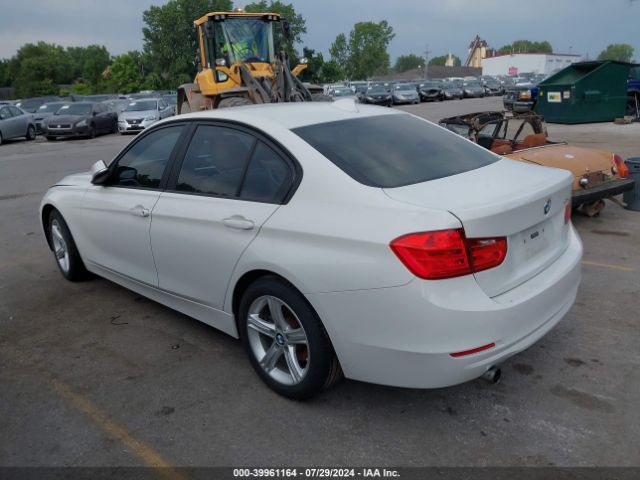 WBA3B1C51FK140573 BMW 320i