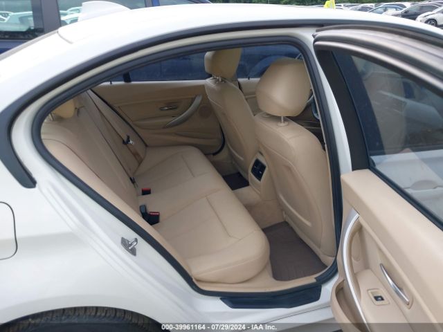 WBA3B1C51FK140573 BMW 320i