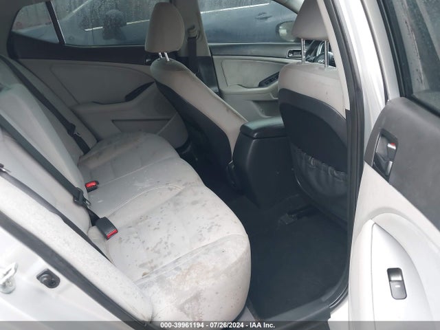 KIA Optima Lx 2014 5XXGM4A70EG330555 Image 8