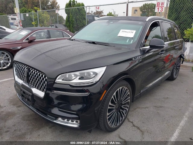 Lincoln Aviator Black Label 2023 5LM5J9XCXPGL00310 Image 2