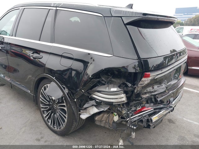Lincoln Aviator Black Label 2023 5LM5J9XCXPGL00310 Image 6