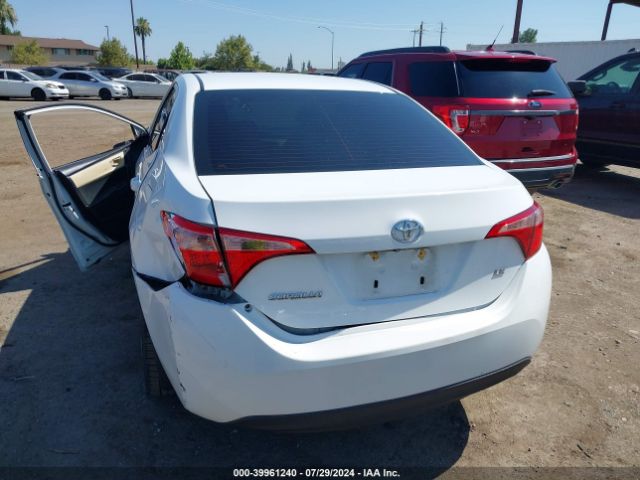 2T1BURHE8JC982563 Toyota Corolla L/le/se/xle/xse