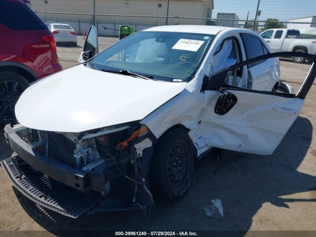 2T1BURHE8JC982563 Toyota Corolla L/le/se/xle/xse
