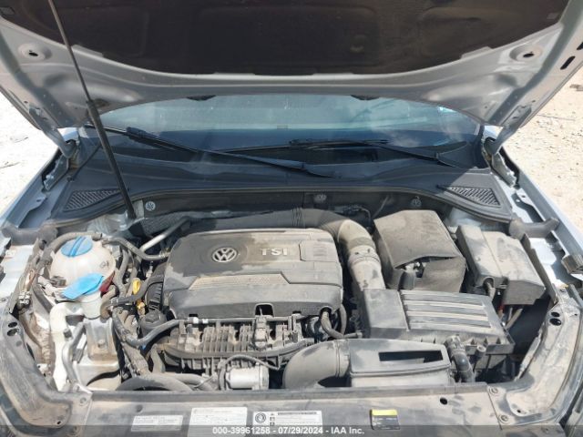 1VWBT7A39GC059958 Volkswagen Passat 1.8t Se