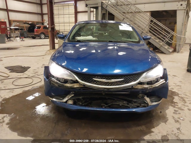 1C3CCCAB5FN564085 Chrysler 200 Limited