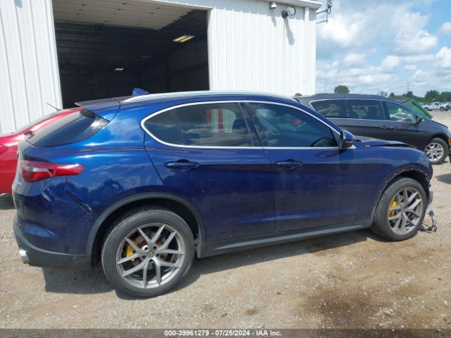 ZASFAKBN9J7B83538 Alfa Romeo STELVIO TI