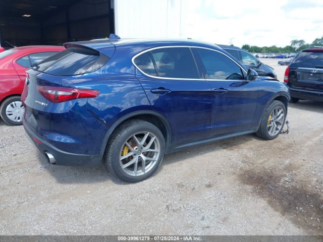 ZASFAKBN9J7B83538 Alfa Romeo STELVIO TI