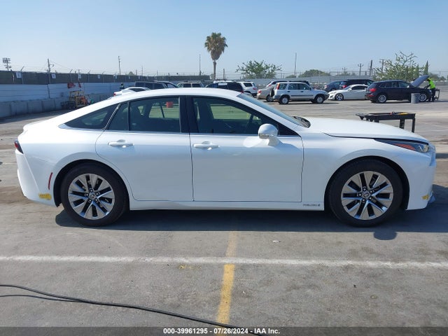 Toyota Mirai Xle 2022 JTDAAAAA3NA004835 Image 13