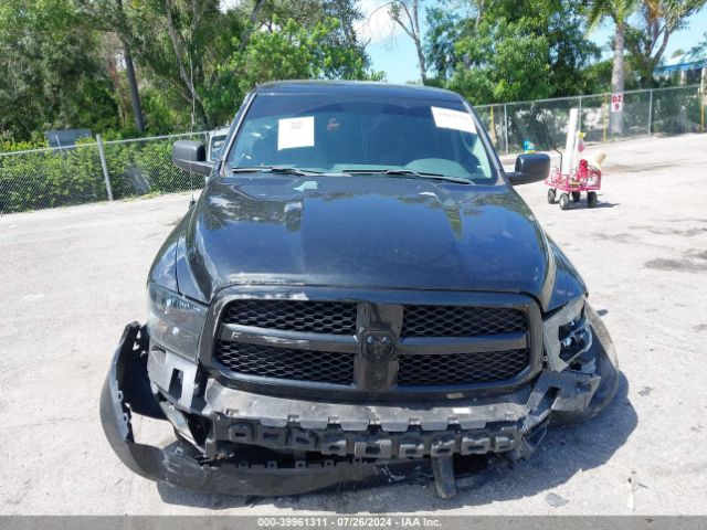 1C6RR7FT5HS608336 RAM 1500 Express Quad Cab 4x4 6'4 Box