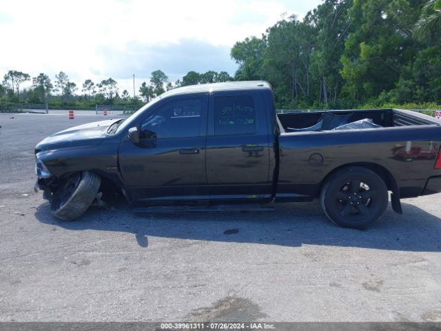 1C6RR7FT5HS608336 RAM 1500 Express Quad Cab 4x4 6'4 Box