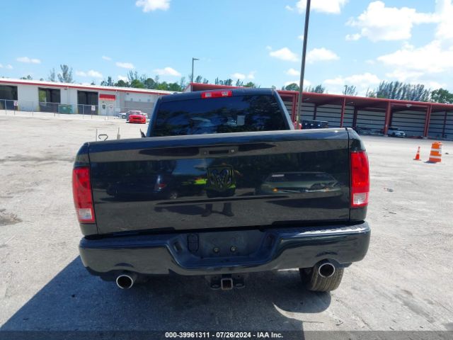 1C6RR7FT5HS608336 RAM 1500 Express Quad Cab 4x4 6'4 Box