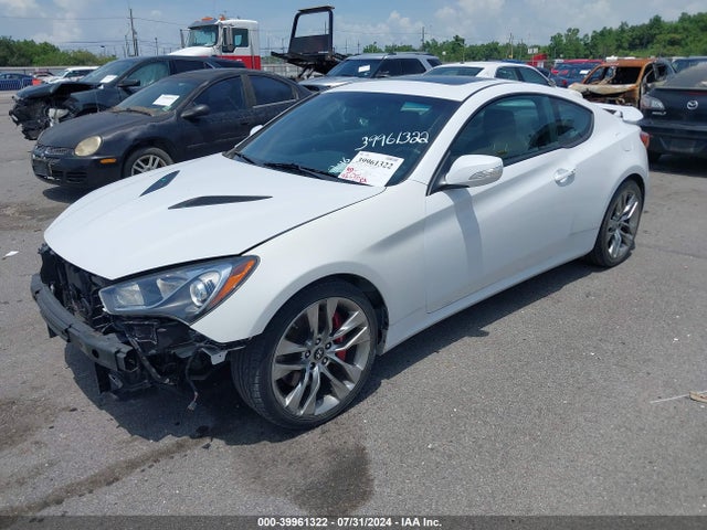 Hyundai Genesis 3.8 Ultimate 2016 KMHHU6KJ0GU133159 Image 2