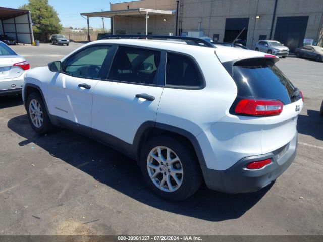 1C4PJLAB1GW258046 Jeep Cherokee Sport