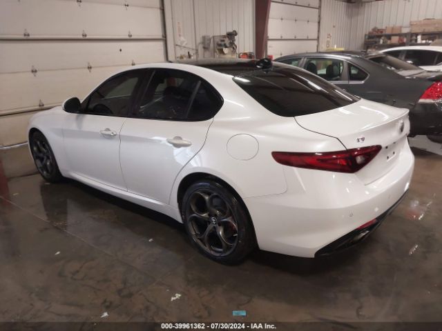 ZARFANBN0K7612390 Alfa Romeo Giulia Ti Sport Awd