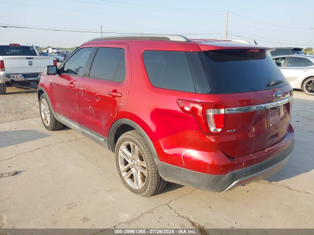 Ford EXPLORER XLT 2017 1FM5K7D8XHGD85462 Image 3