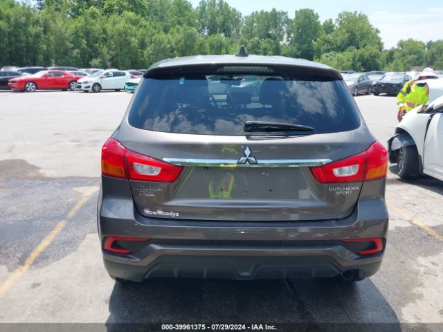 JA4AP3AU9JU007472 Mitsubishi Outlander Sport 2.0 Le