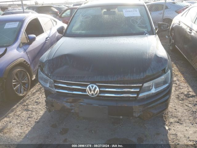 3VV3B7AX1JM210084 Volkswagen Tiguan 2.0t Se/2.0t Sel