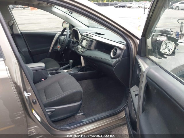 Toyota Rav4 Xle 2015 JTMRFREV0FD125130 Image 5